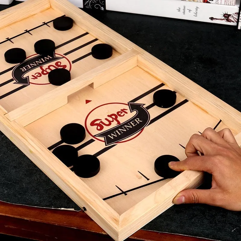 Fast Slingpuck Brädspel – Snabbt, Roligt och Perfekt för Familj och Vänner! 🏒🎲